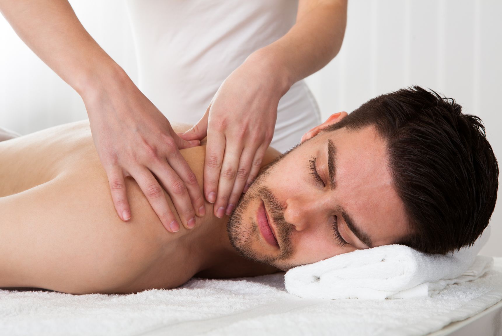 The Rise of Men’s Wellness: Best Spa Treatments for Men in Bangkok