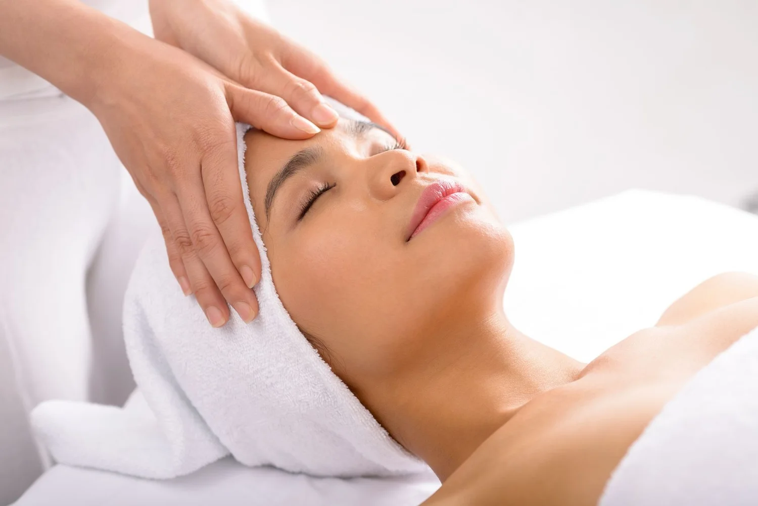 Why Spa Packages Make the Perfect Gift for Any Occasion